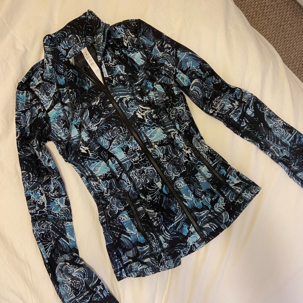 Lululemon define light zip up jacket